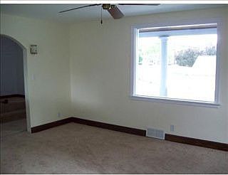 4th image of 717 Zimmerman St