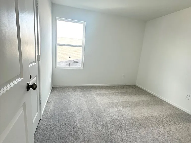 16477 Blossom Grove Dr — Photo 8