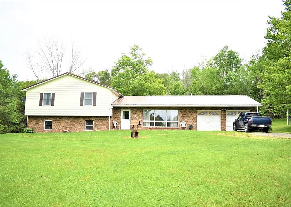 1st image of 187 Lazy Brook Ln