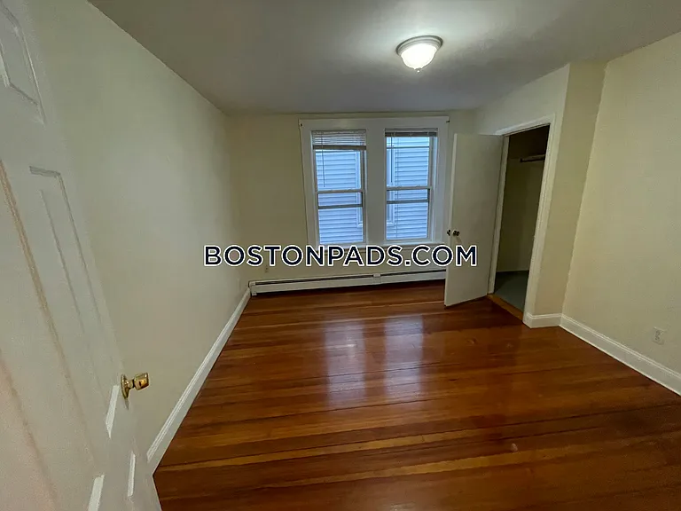 64 Pleasant St #1 — Photo 47