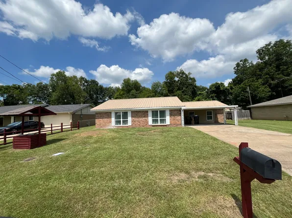 1211 Velma St, Longview, TX 75602