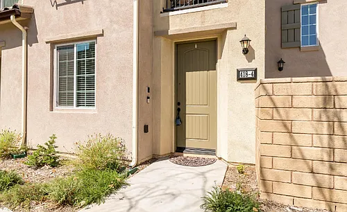 418 Stratus Ln #4 Photo 1