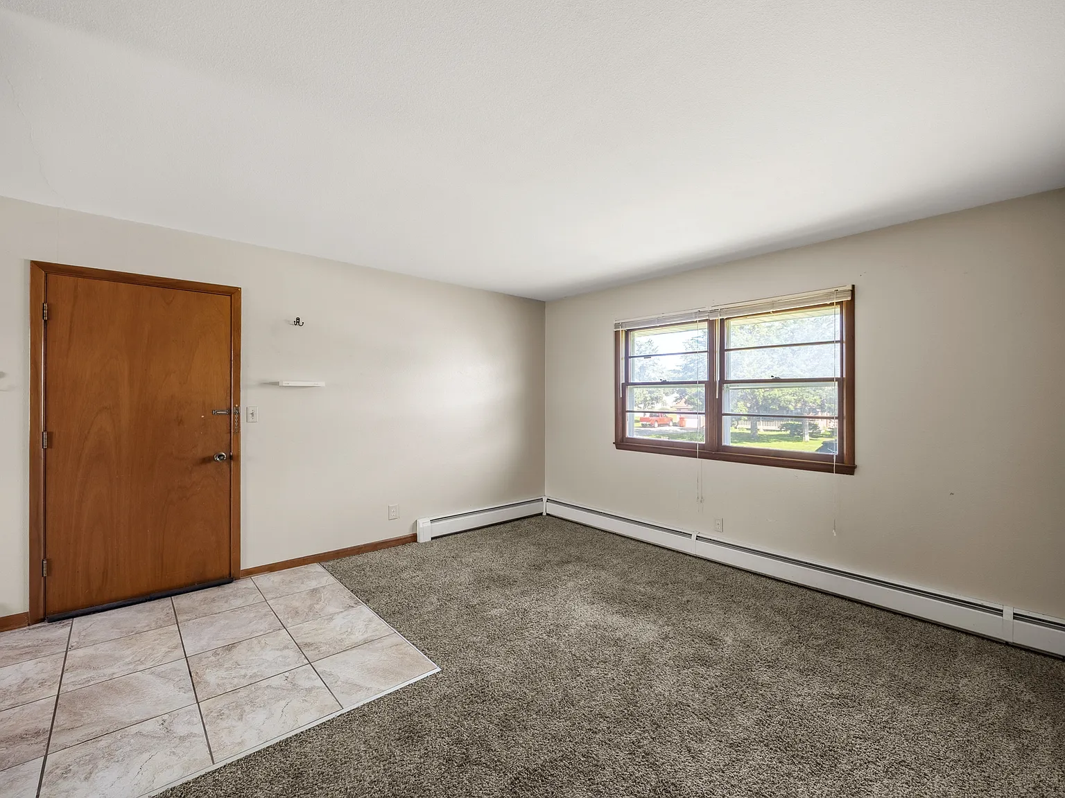 2 bed, 850 sqft, $800 — Photo 4