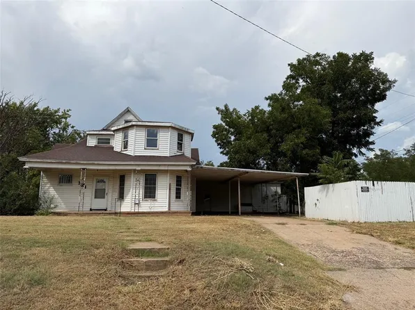 321 W B Ave, Elk City, OK 73644