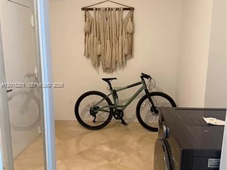 5750 Collins Ave #9K — Photo 8