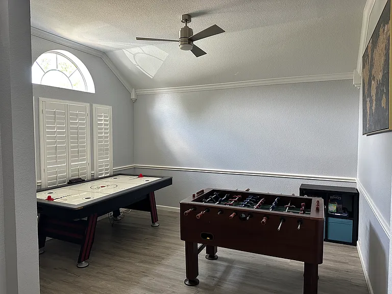 2506 Spring Hill Ln — Photo 11