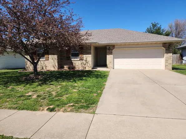 4417 W Huckleberry Street, Springfield, MO 65802