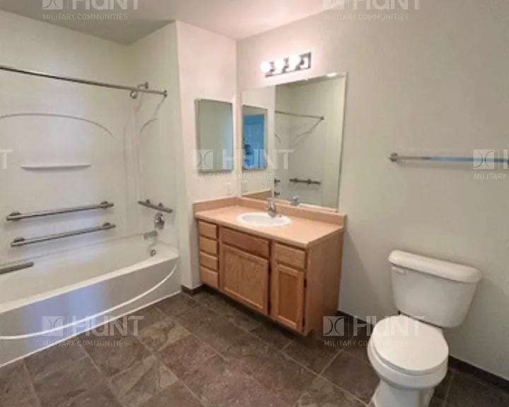 4013 Buttonwood Ct — Photo 11