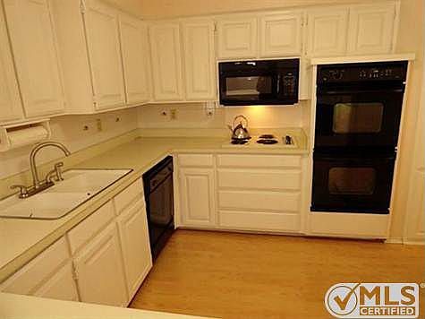 5th image of 5116 Red River Dr