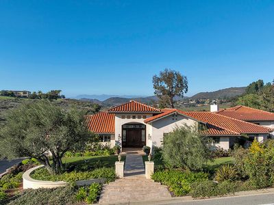 1153 Camino Dos Rios, Thousand Oaks, CA, 91360