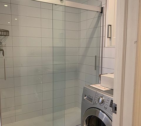 5th image of 206 Sullivan St APT 6