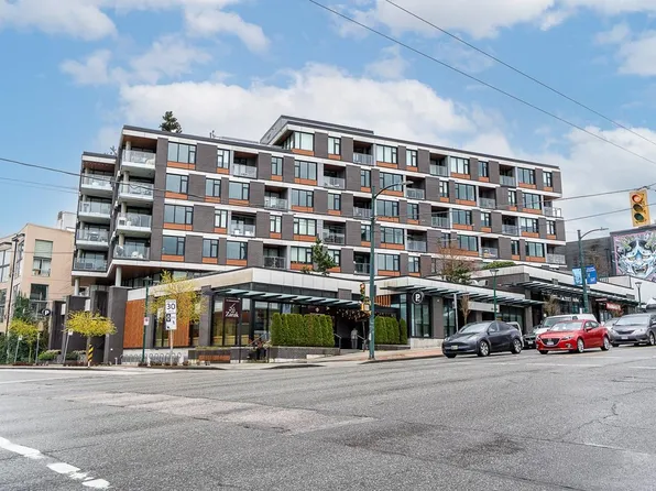 210 E 5th Ave #404, Vancouver, BC V5T 0K1