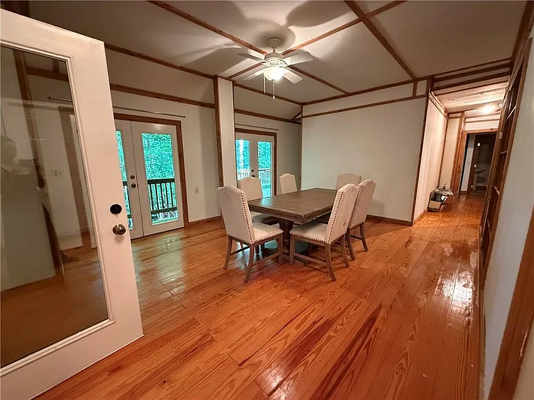 2405 Mountain Rd — Photo 16