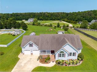 573 Snowden Rd, Moyock, NC 27958