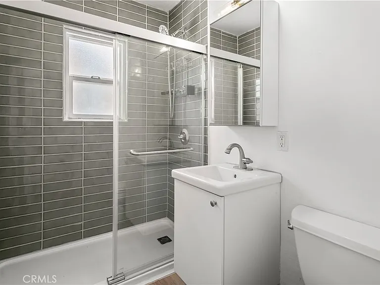 511 E Palm Ave — Photo 8
