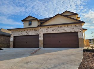 111-113 Highland Vw, New Braunfels, TX 78130