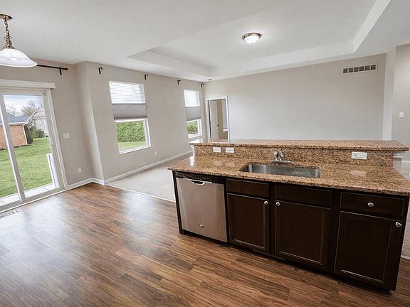 4th image of 8248 Stamford Rd