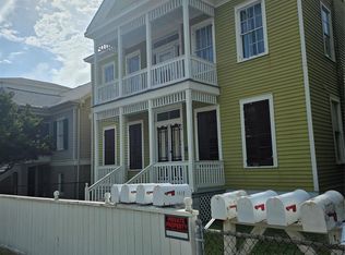 1614 Market St APT 4, Galveston, TX 77550
