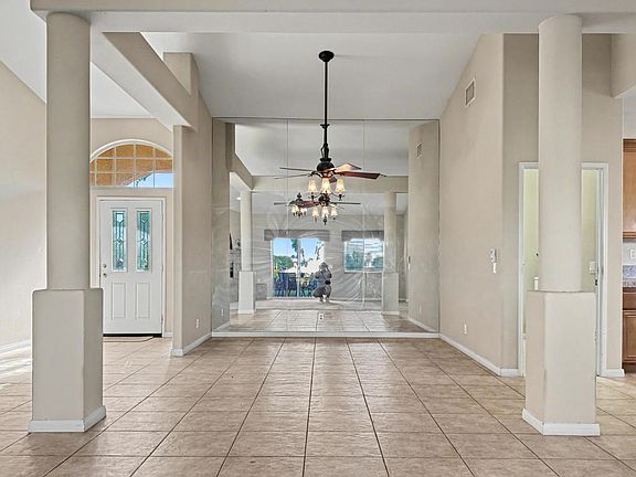 5th image of 45378 Banff Springs St