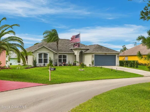 1563 Dozier Cir SE, Palm Bay, FL 32909