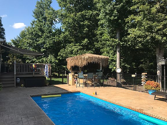 4th image of 14018 Forest Creek Dr