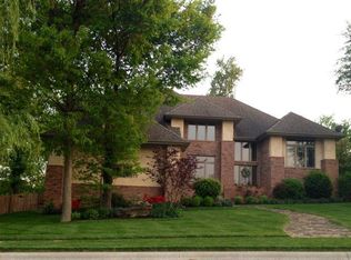 5295 S Sycamore Ave, Springfield, MO 65810