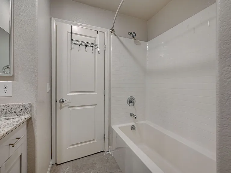 7869 Morganite Ave — Photo 35