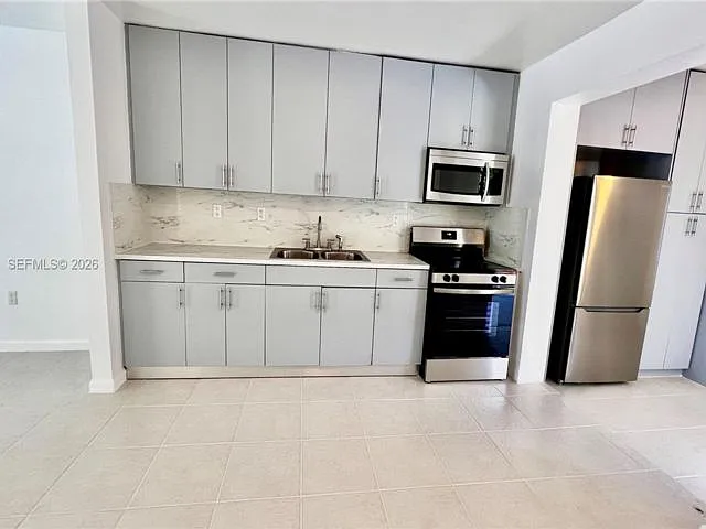 6193 SW 48th Ct — Photo 19