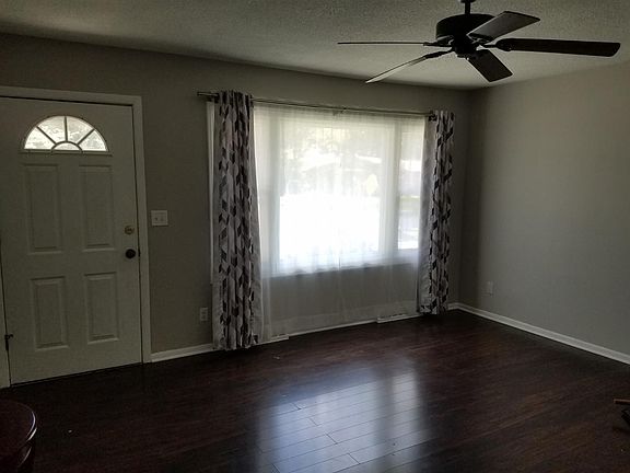 2nd image of 7063 Brentwood Ave