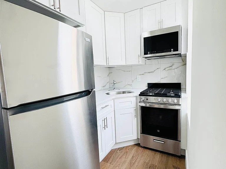 309 Court St #1 — Photo 2