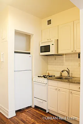 Rented by Urban Real Estate Inc | media 10