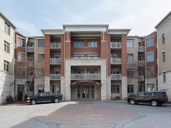 7400 River Rd APT 112, North Bergen, NJ 07047