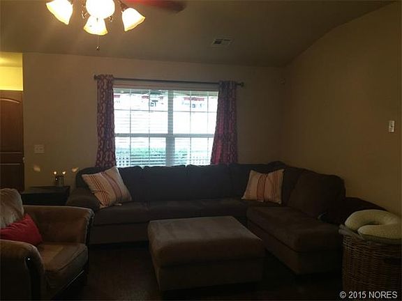 3rd image of 11088 N 117th Ave E