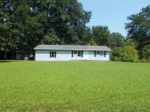 2nd image of 1955 Roundhouse Rd