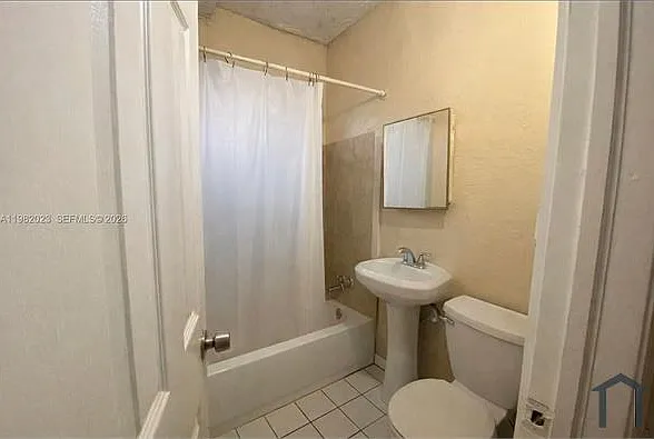 520 SW 6th Ave #B — Photo 4