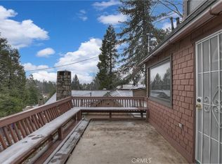 1236 Lovers Ln, Rimforest, CA 92378