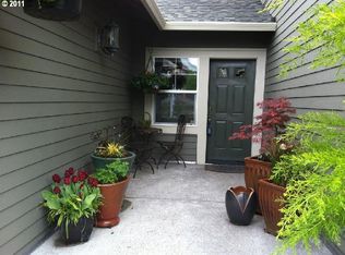 10255 SE Bristol Ln, Portland, OR 97266