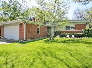 318 Beverly Dr, Wilmette, IL