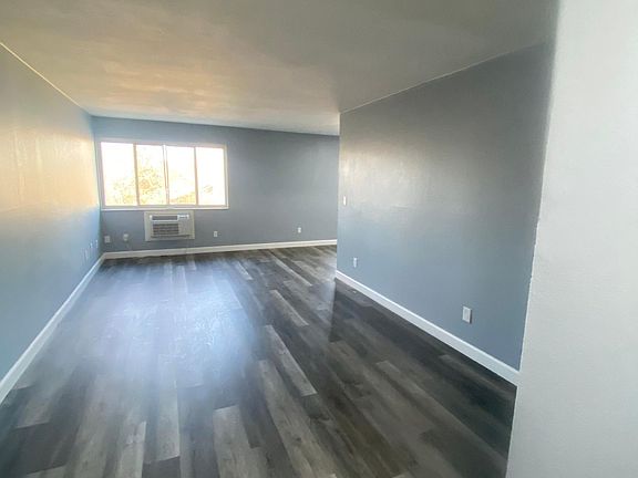 2nd image of 5620 N Main St APT 308