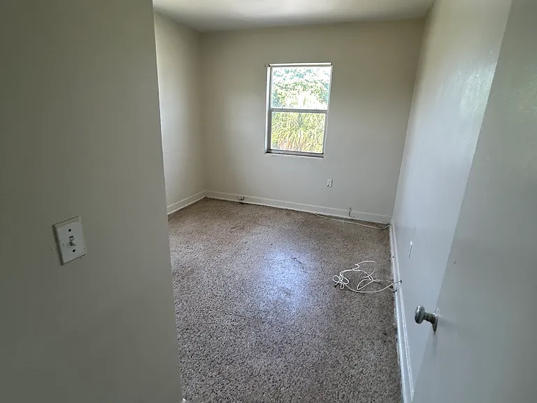 537 18th St #206 — Photo 7