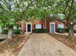 5775 Strathmoor Manor Cir, Lithonia, GA 30058