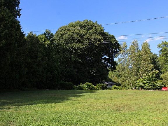 3rd image of 19 Merriam District