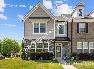 5810 Crestlawn Ct #1, Pfafftown, NC 27040