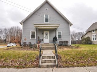 404 N Center St, Flora, IN 46929