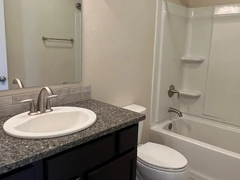 1704 Rattler Ln — Photo 14
