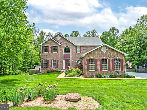 8133 Sinclair Mill Rd, Manassas, VA 20112