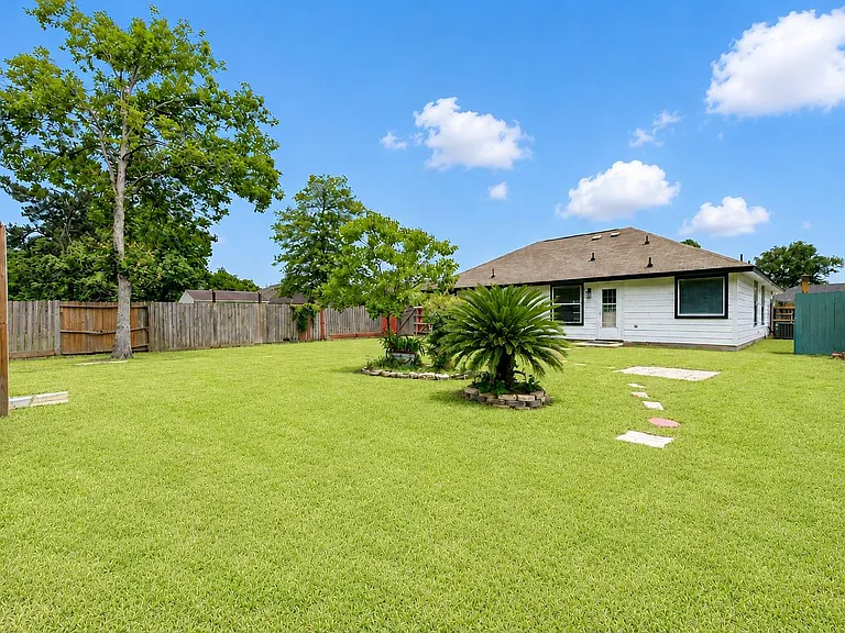 16348 Ryan Guinn Way — Photo 28
