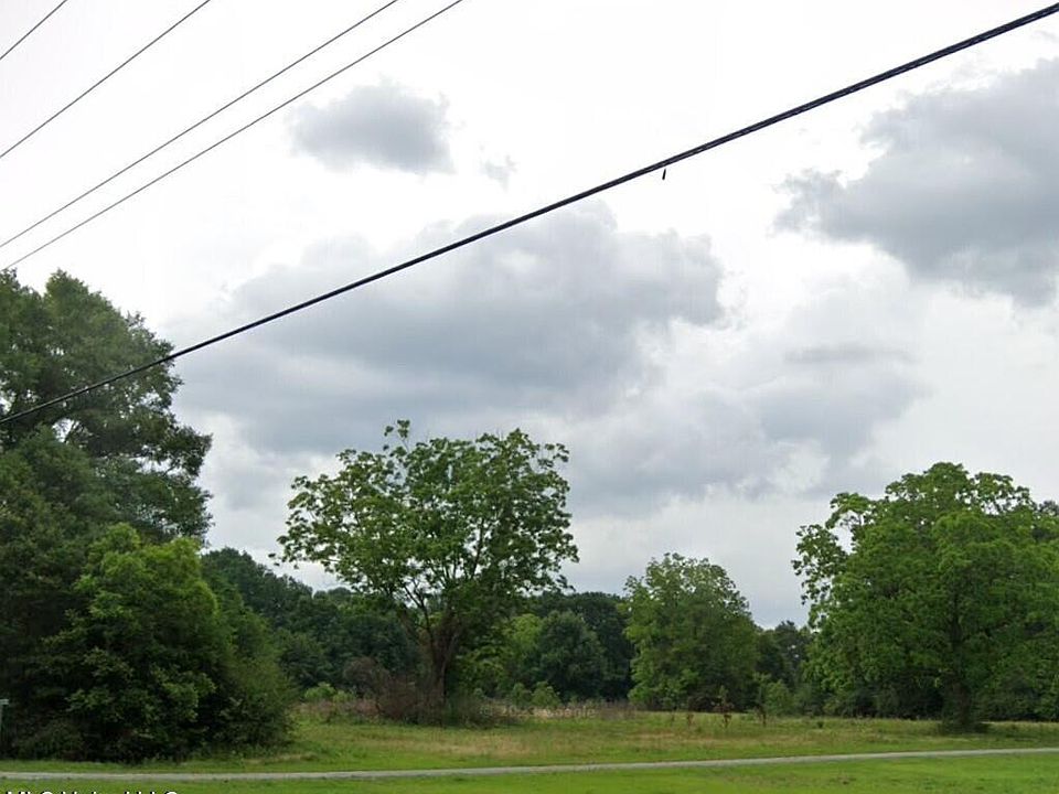 2nd image of Paramount Church Rd
