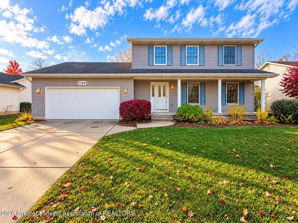 720 Fieldview Dr, Grand Ledge, MI 48837