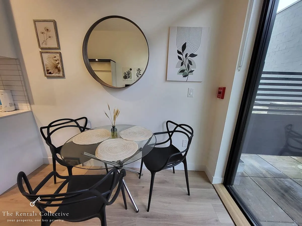 Studio, 453 sqft, $2,650 — Photo 4